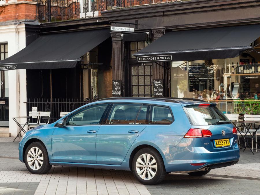  Volkswagen Golf TSI BlueMotion Estate 2013 года  (фото 10 из 20)